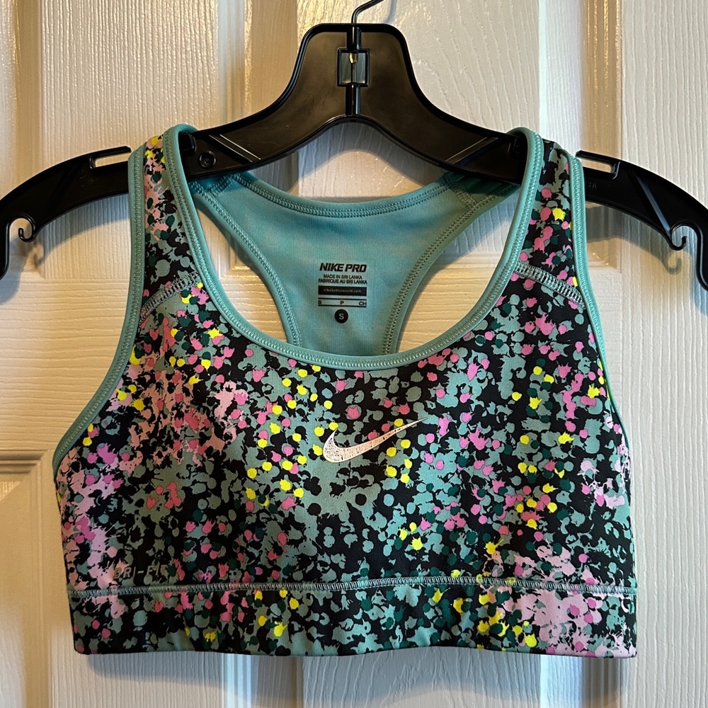 Nike sports bra